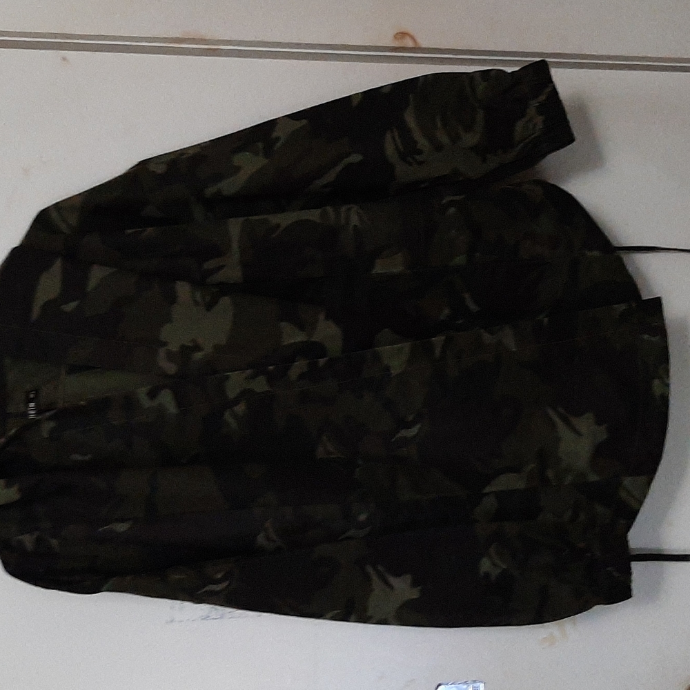 Jacket - Picture 3 of 4